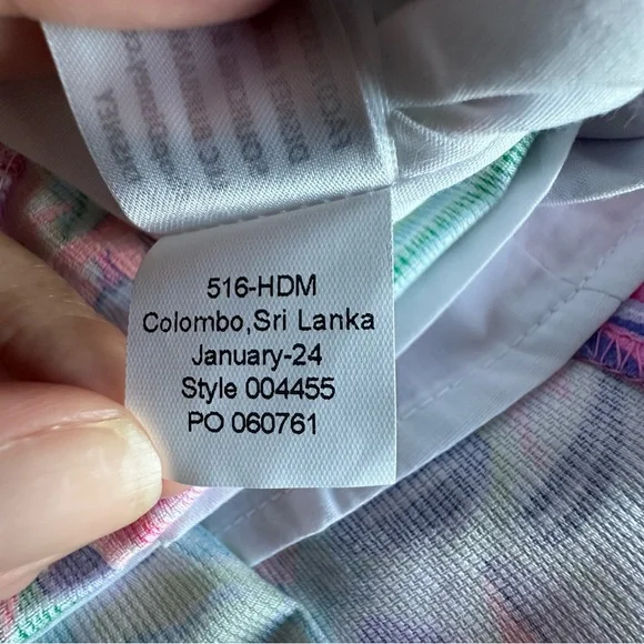 Disney x Lilly Pulitzer Minnie Daisy Dreamin Girls Dress Size 10 NWT - Picture 15 of 16